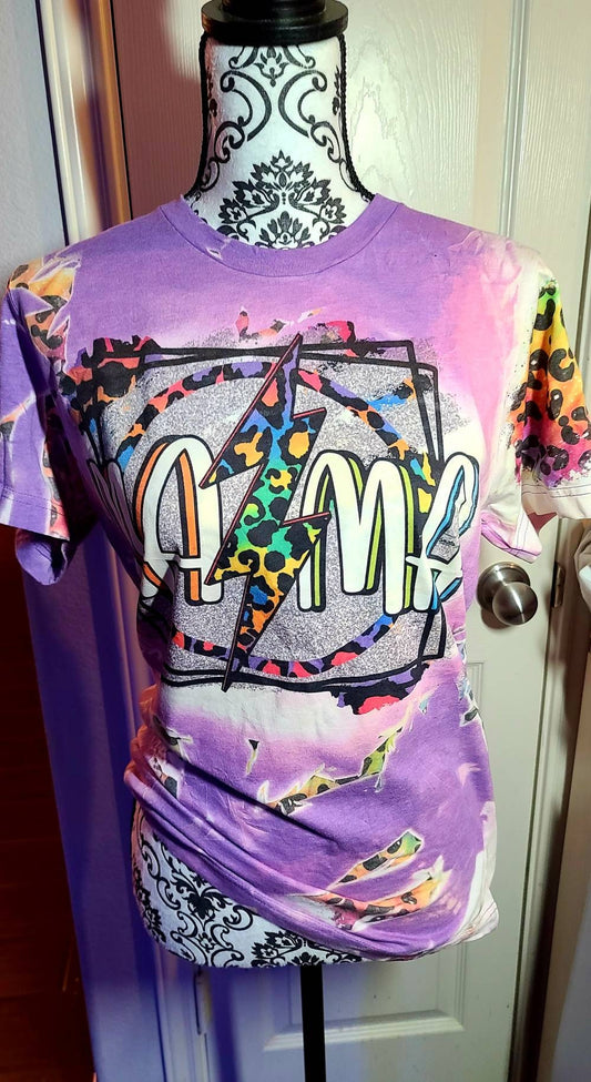 Lisa frank inspired tee, 90s shirt, Lisa frank vibes, mama shirt, MaMa vibes shirt